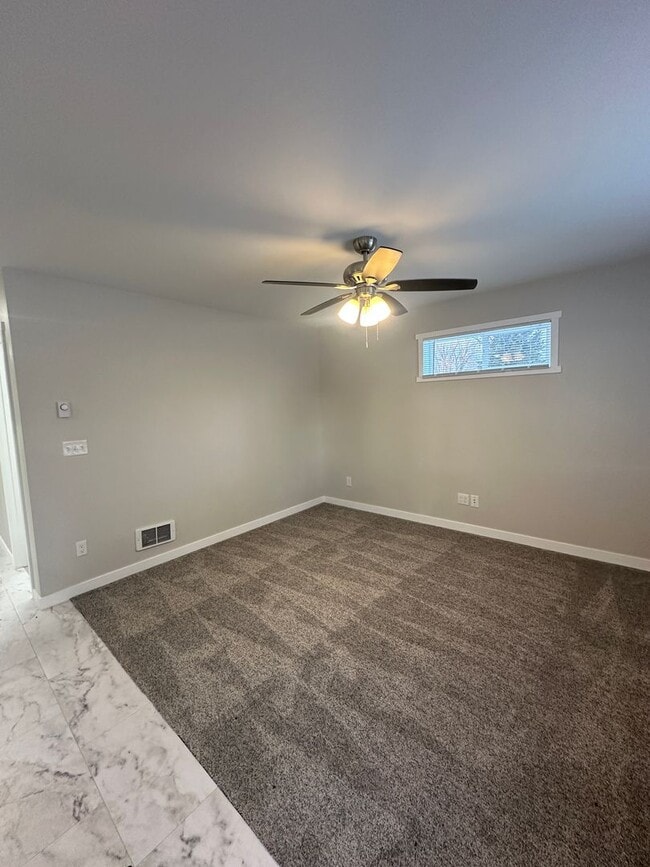 Building Photo - Brand New & Adorable 2 Bedroom, 2 Bathroom Unit in Saint Anthony! ($200 OFF OF FIRST MONTHS RENT!!!)