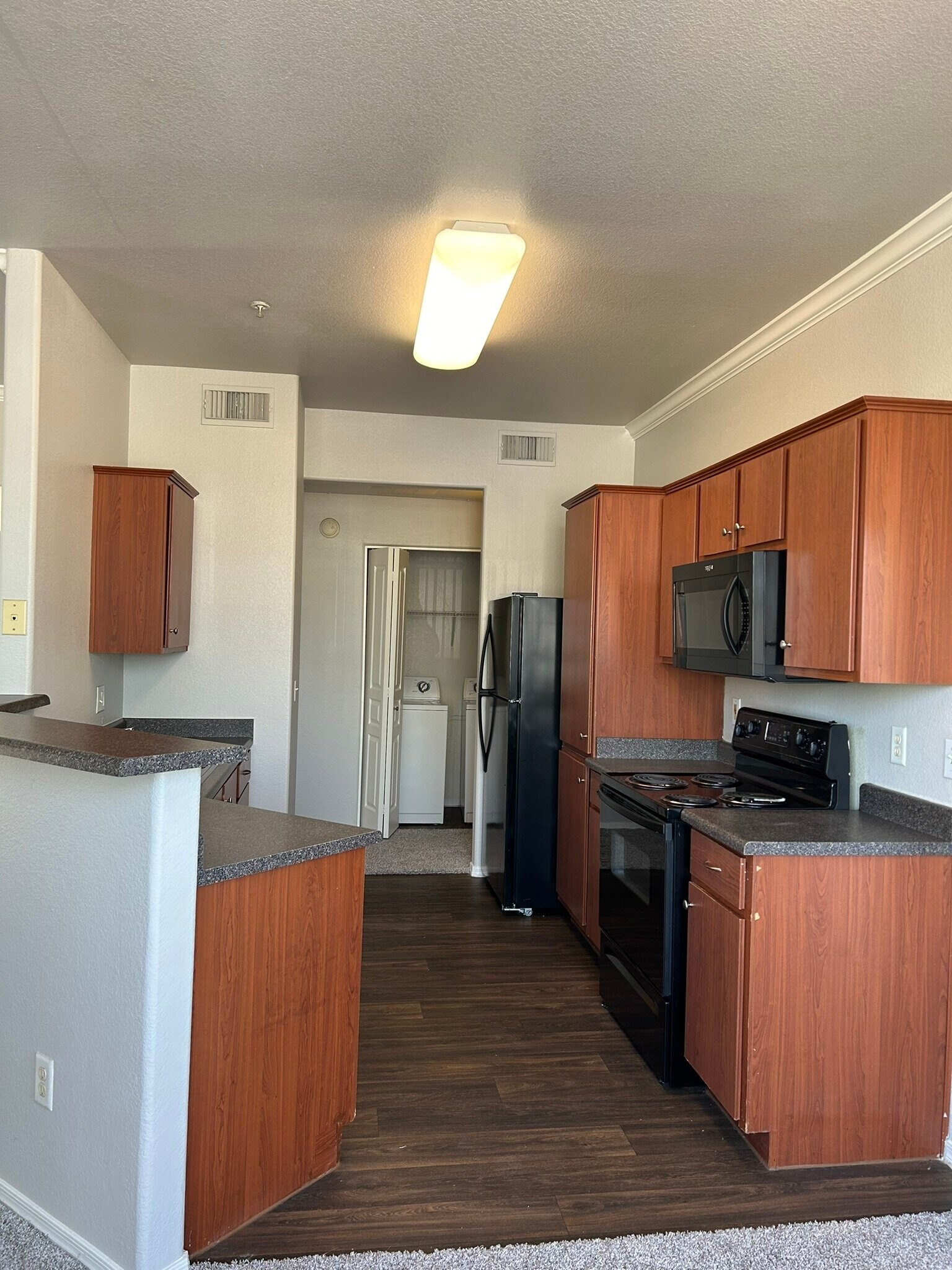 Building Photo - 1941 S Pierpont