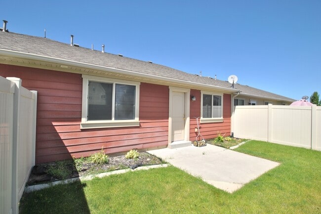 Building Photo - 387 S 1250 E
