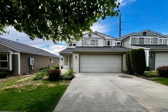 Building Photo - pl102