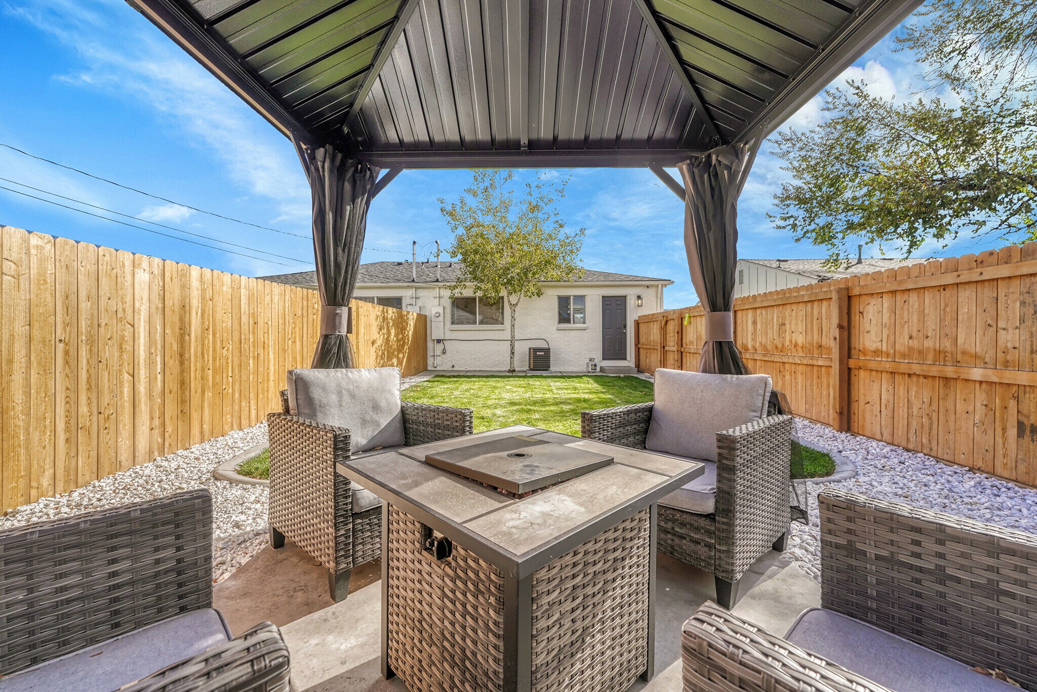 Building Photo - 57 Del Mar Cir