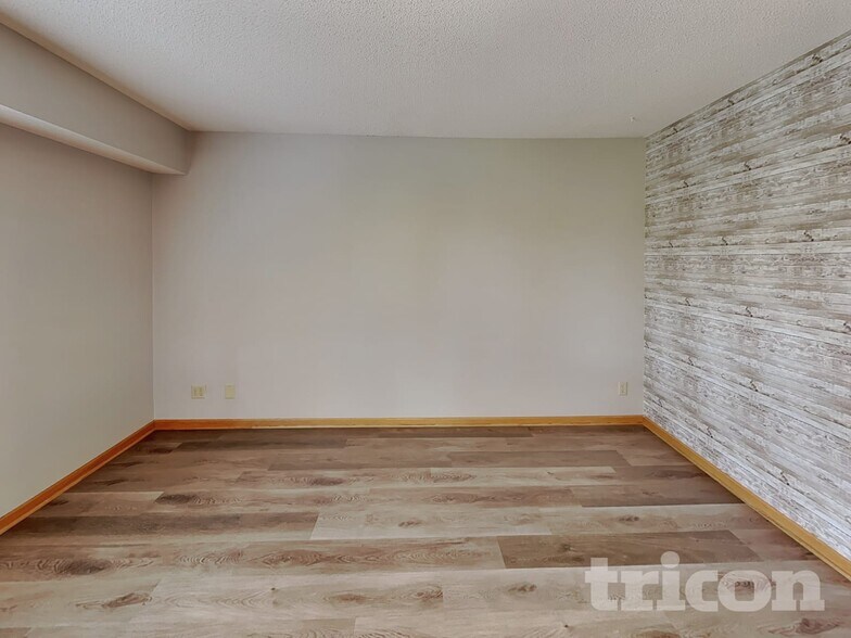 Building Photo - 3684 141st Ln NW