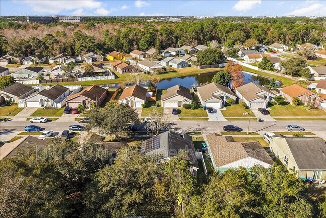 Building Photo - 2229 Hannah Ln