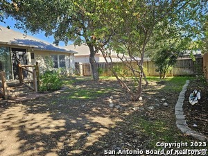 Building Photo - 8006 Ferndale Oaks