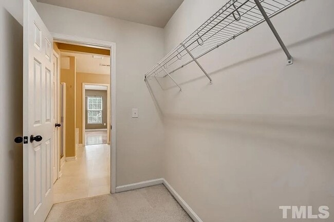 Building Photo - Elegant Long Lake Townhome | Hardwood Floors | 2-Car Garage | Pool