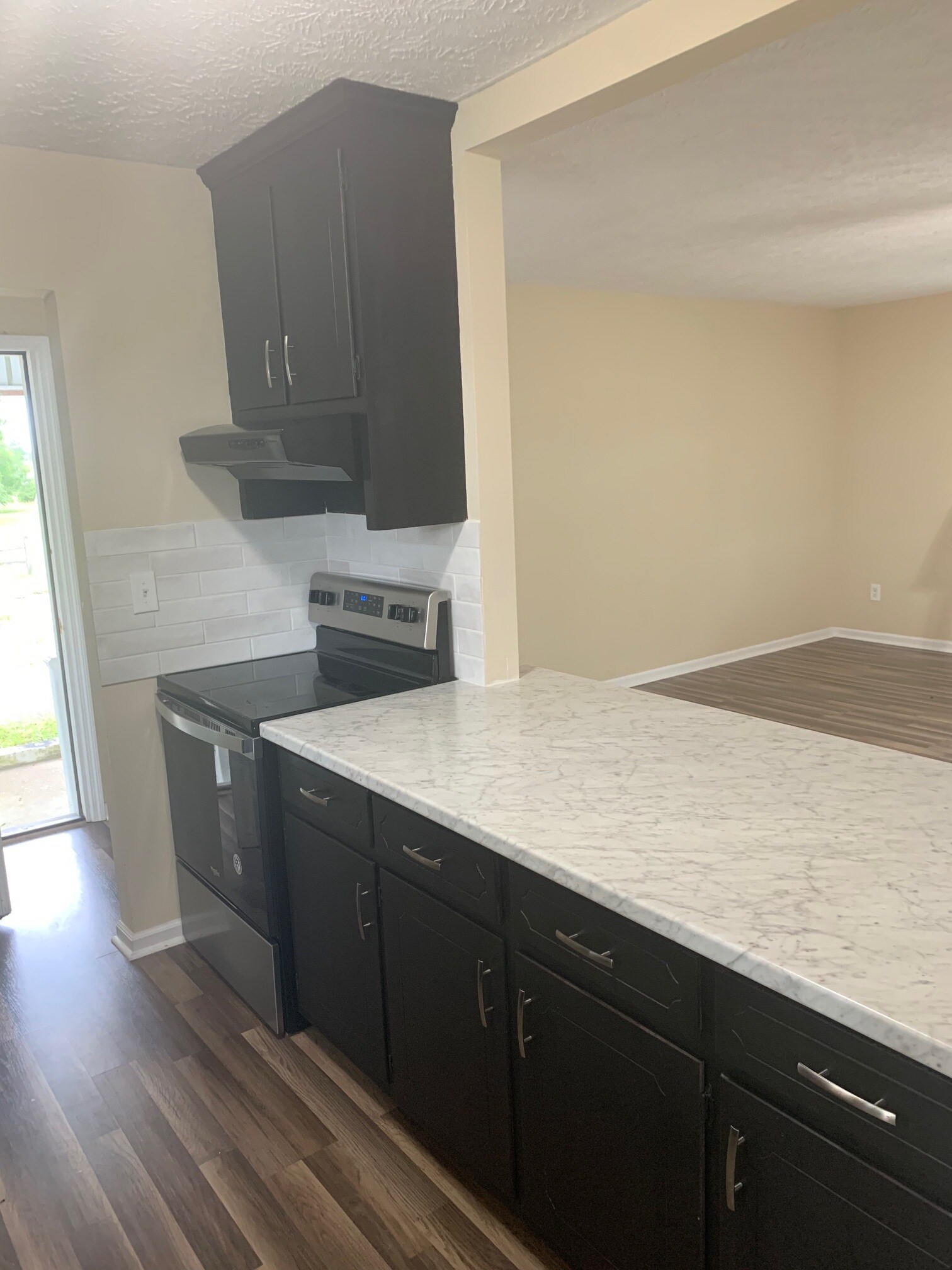 Building Photo - 145 Sally Hill Cir