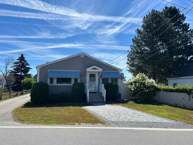 Primary Photo - 110 Old Beach Rd