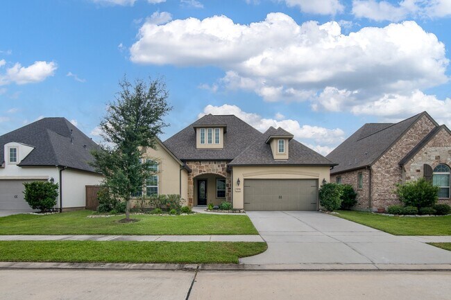Building Photo - 21119 Bradford Grove Dr
