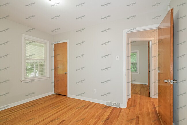 Building Photo - 2 Wescott Dr