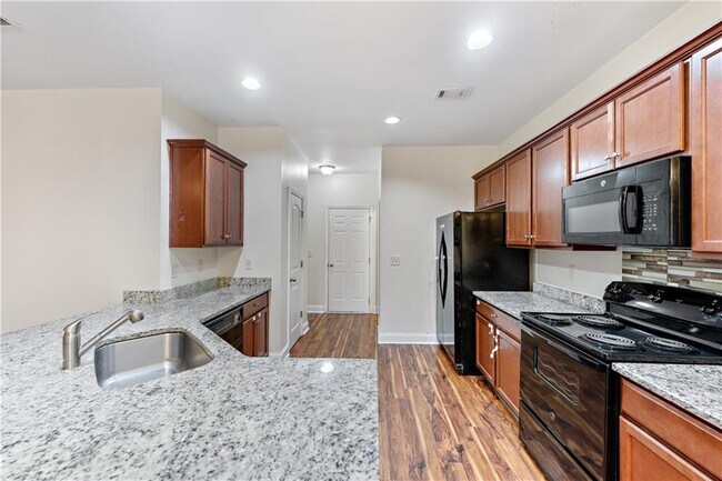 Building Photo - 204 Britt Dr