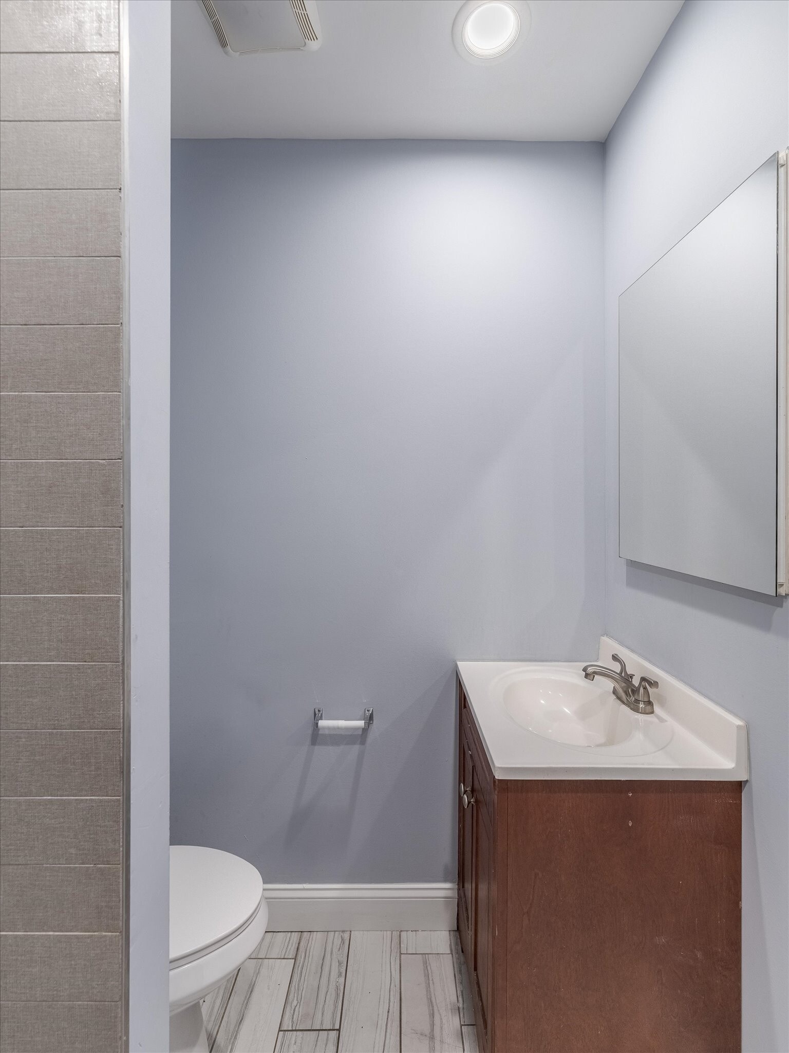 Building Photo - 19 Osborn St