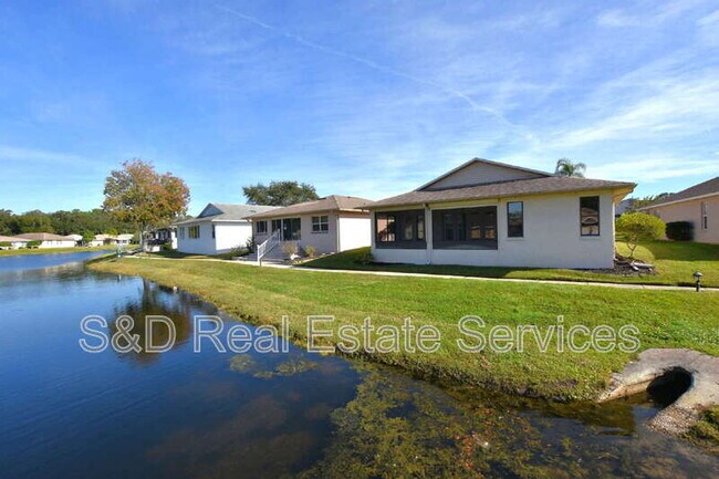 Building Photo - 2235 Silver Re Dr