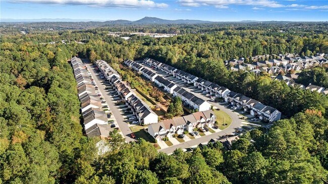 Building Photo - 2913 Greyhawk Ln