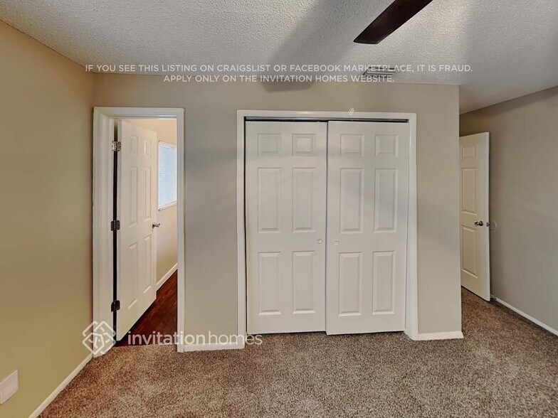 Building Photo - 105 Lake Ada Cir