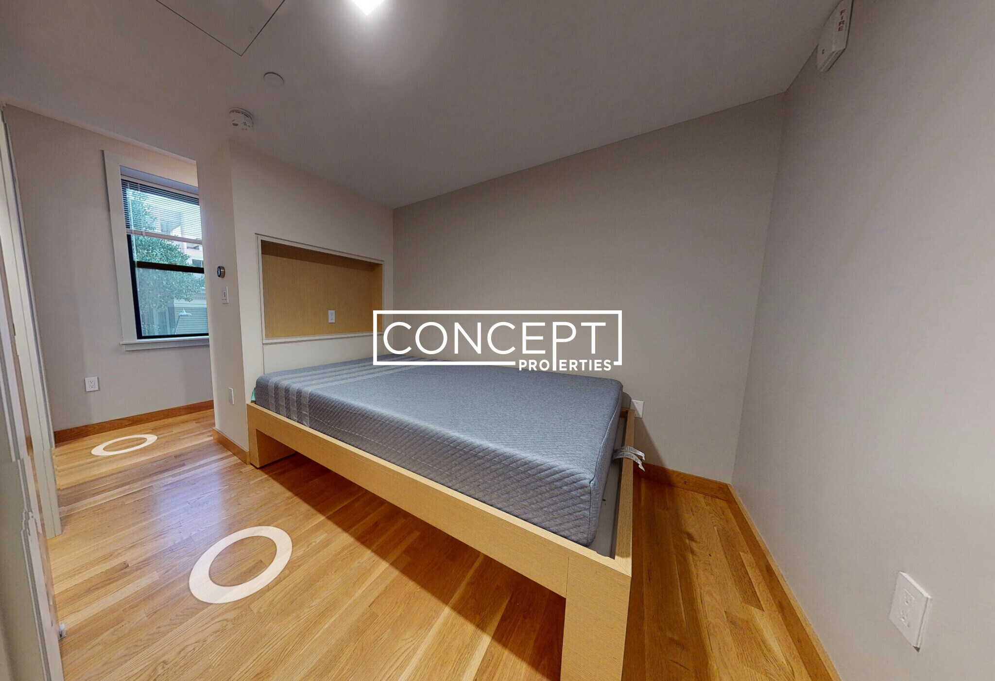 Building Photo - 115 Mt Auburn St