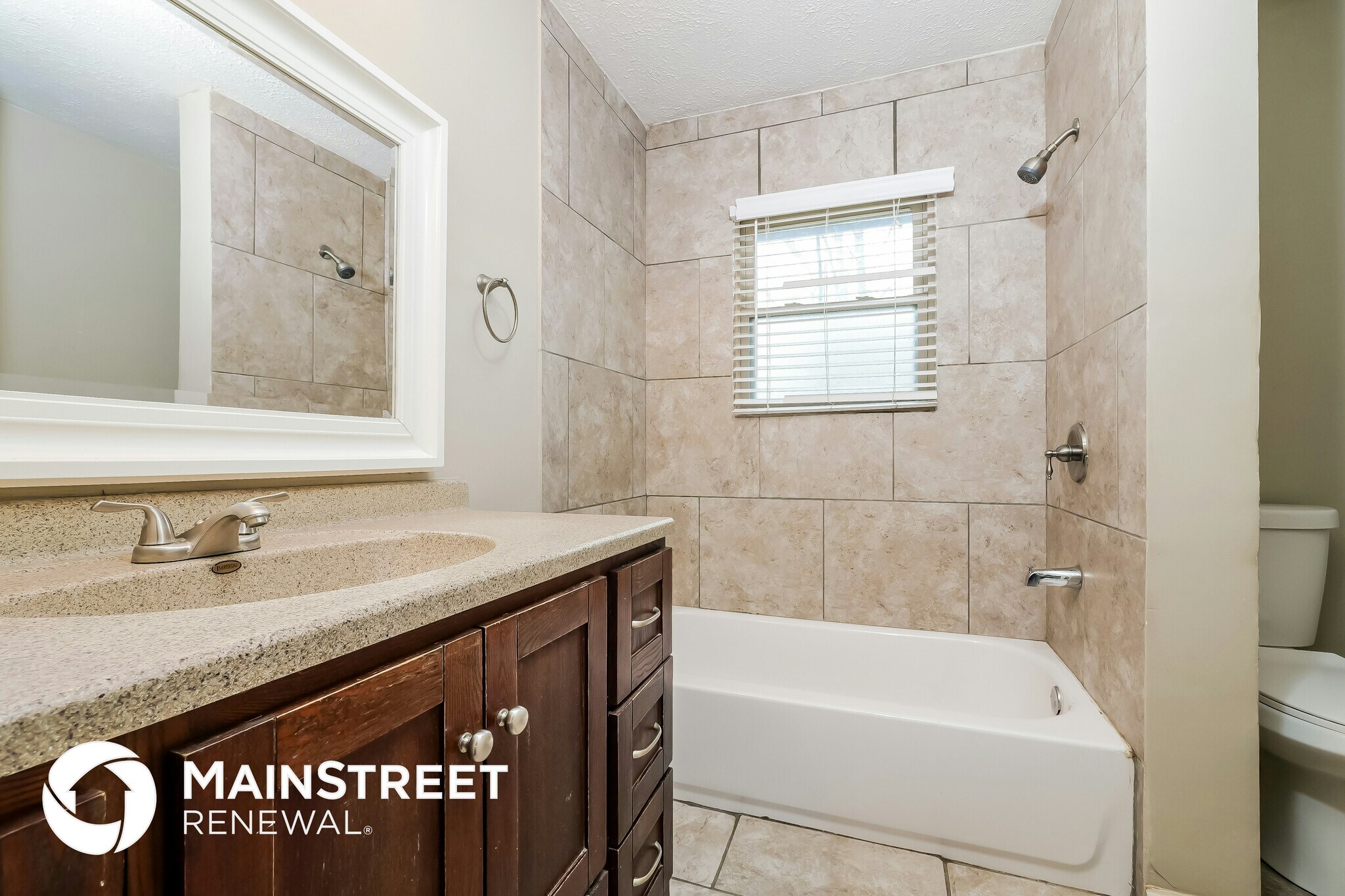 Building Photo - 4806 Vermont Ave