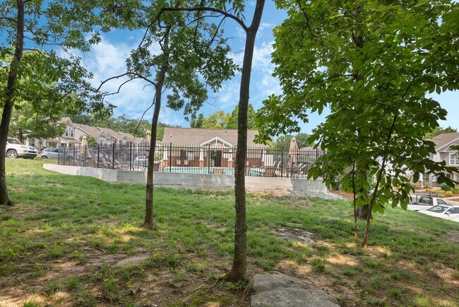 Building Photo - 650 Flintlock Ct