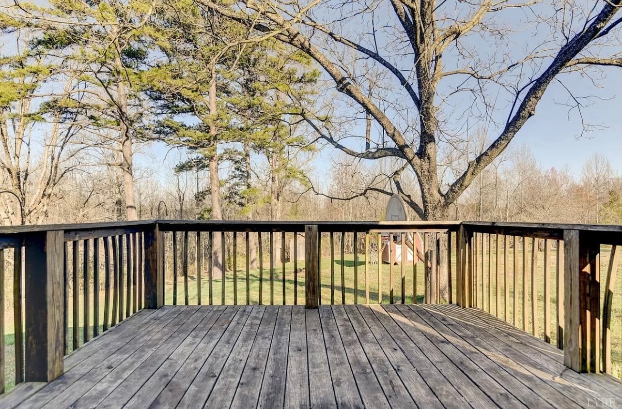 Building Photo - 246 Poor House Rd