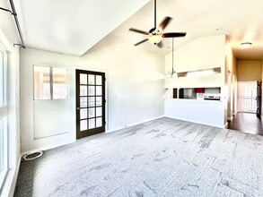 Building Photo - 71 Waiaka Ln