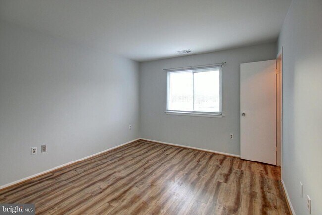 Building Photo - 5351 Smooth Meadow Way