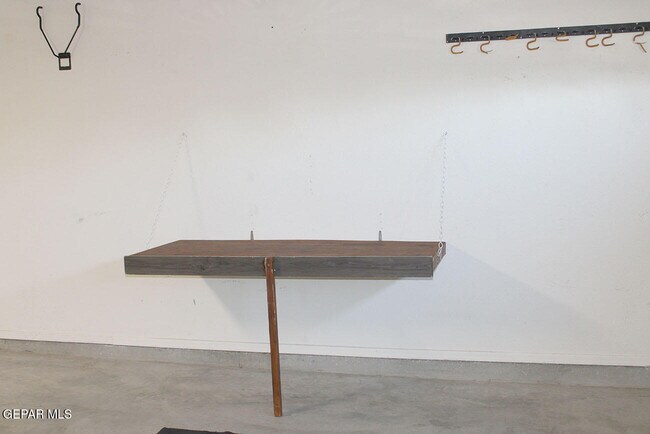 Building Photo - 221 Cloud Song E