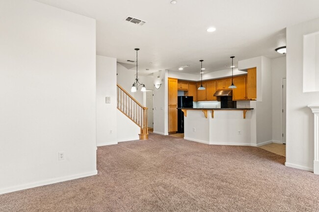 Building Photo - Spacious 3-Bedroom Dublin Townhome with Private Balcony & Fireplace