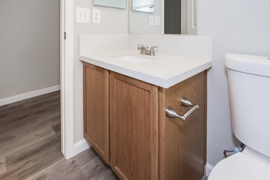 Building Photo - 6237 Autumn Creek Dr