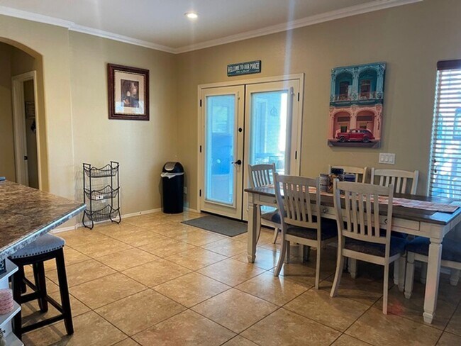 Building Photo - 3601 N 129th Ave