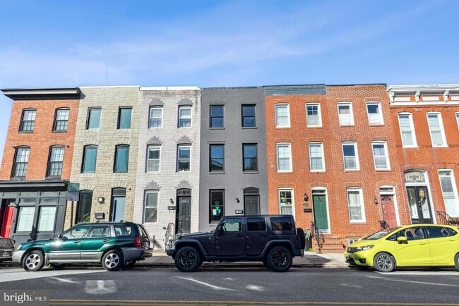 Building Photo - 1534 S Charles St