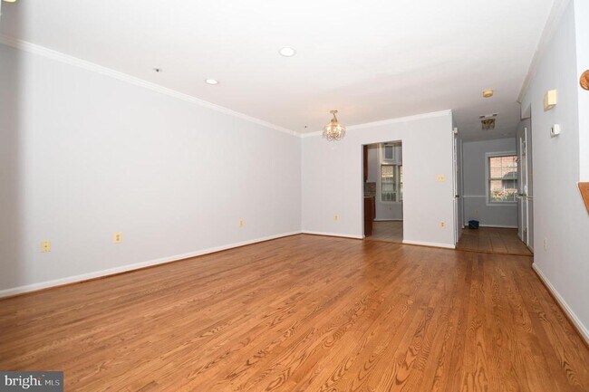Building Photo - 601 N Tazewell St