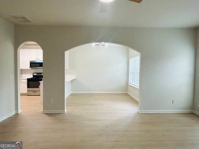 Building Photo - 11 Rockcress Ct