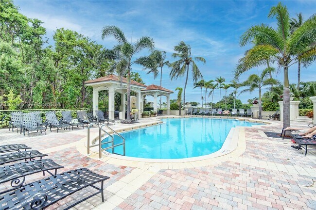 Building Photo - 2206 Tuscany Way