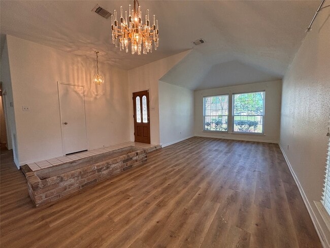 Building Photo - 15662 Pebble Lake Dr