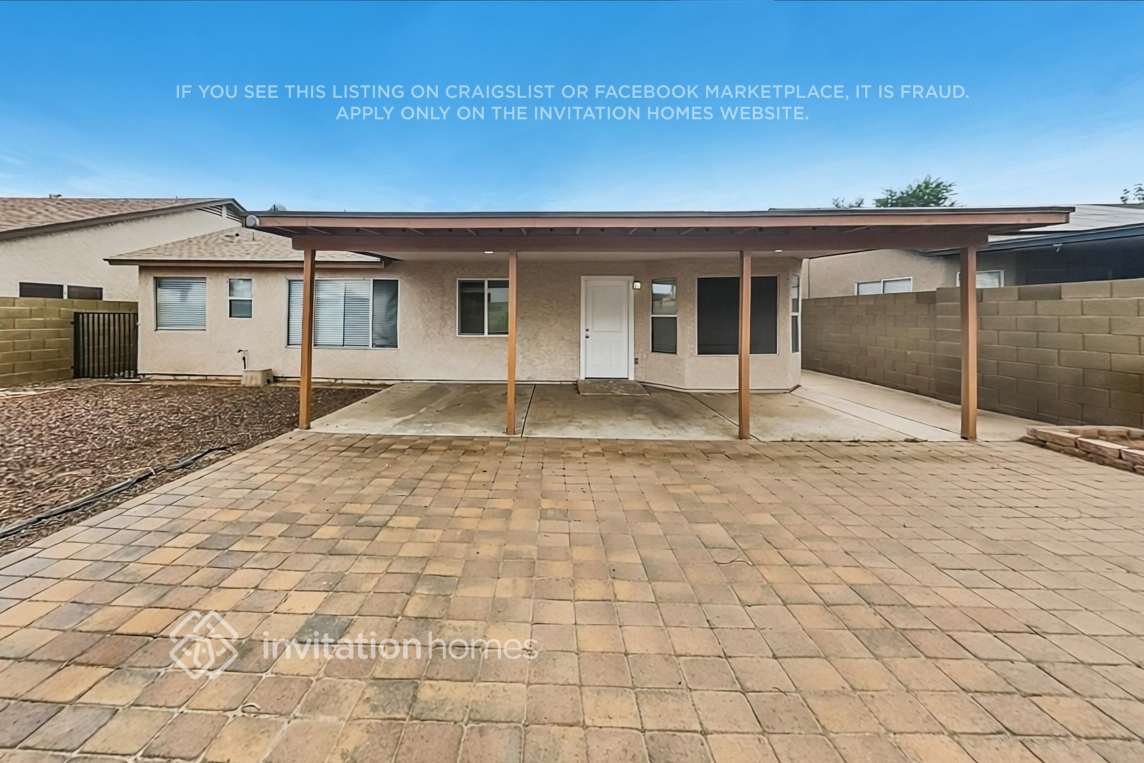 Building Photo - 2110 N Ithica St