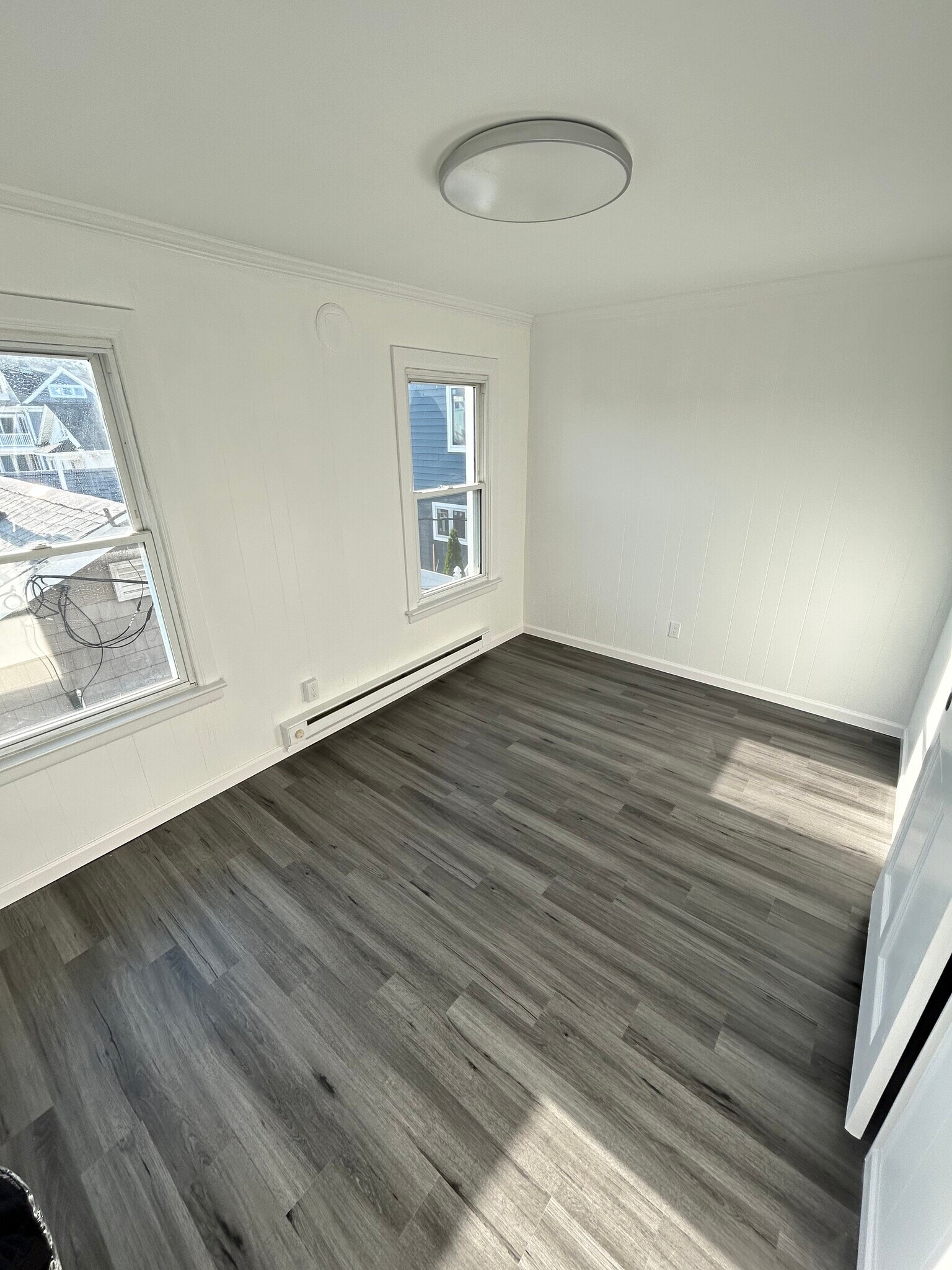 Building Photo - 903 Ocean Ave