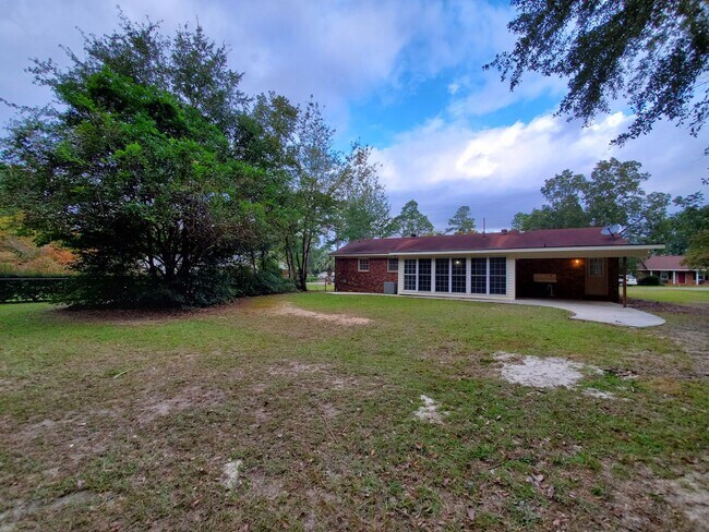 Building Photo - 203 Wilburn Rd