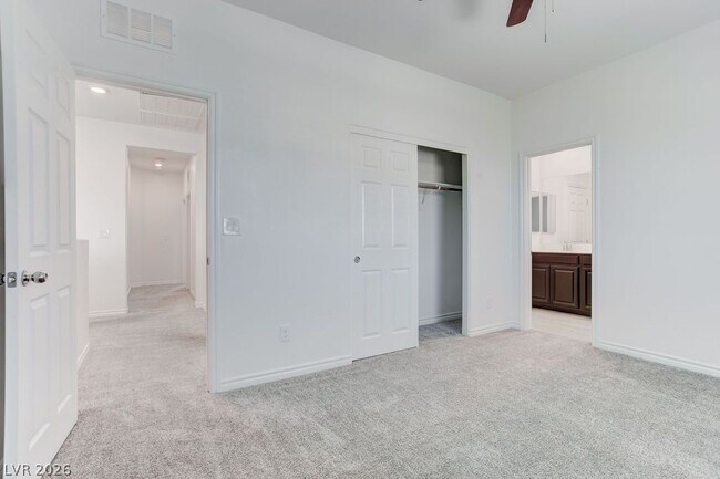Building Photo - 7106 Calvert Cliffs St