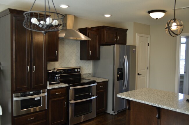 Building Photo - 1062 Harrison Way