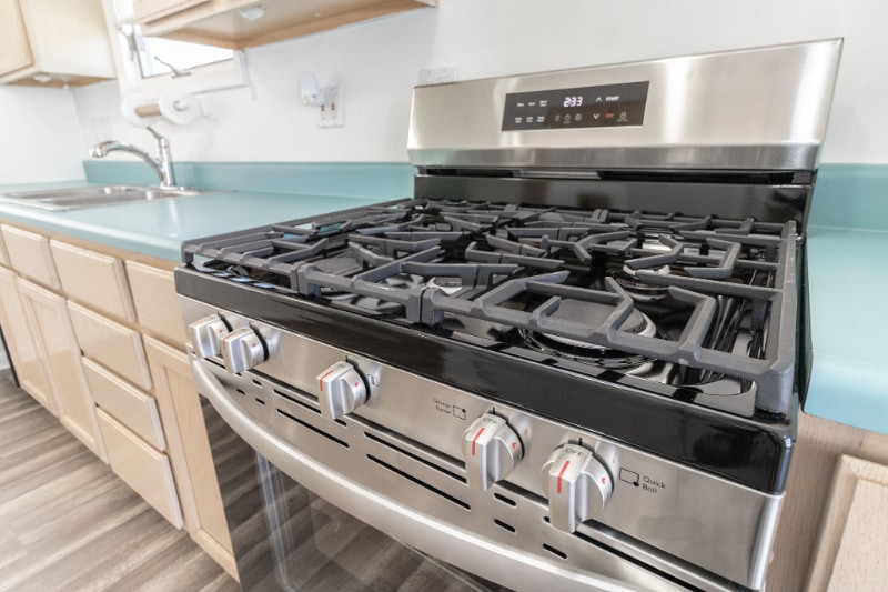 Building Photo - 5035 Norwich Rd