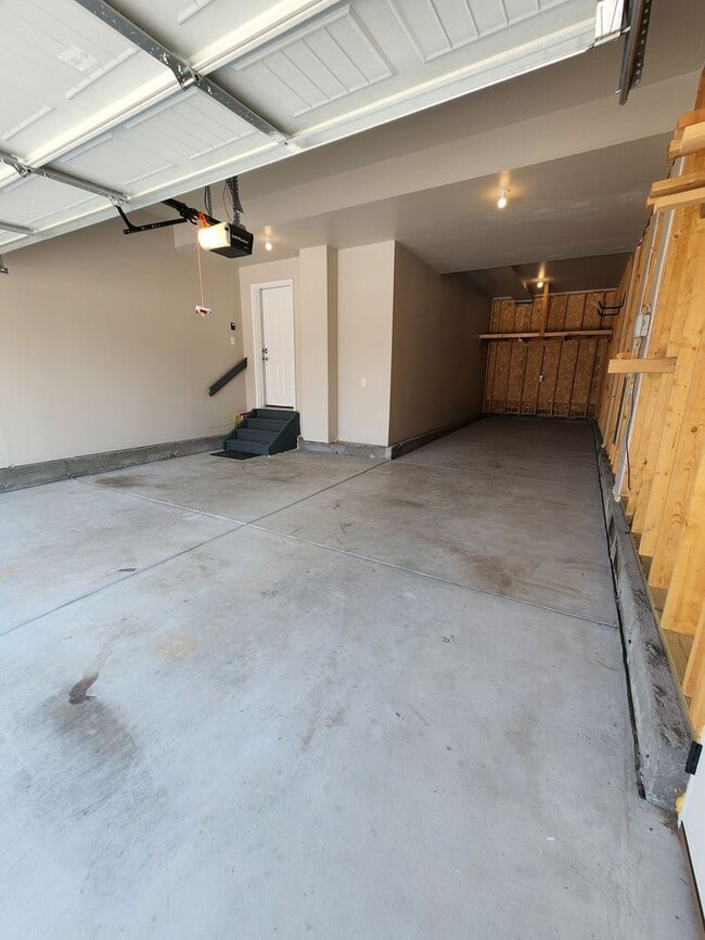 Building Photo - Beautiful Home in Meridian Ranch