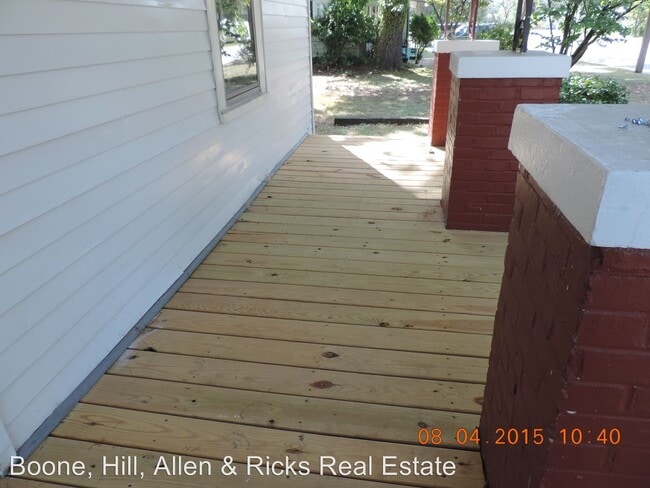 Building Photo - 3 br, 1 bath House - 1221 Cokey Road