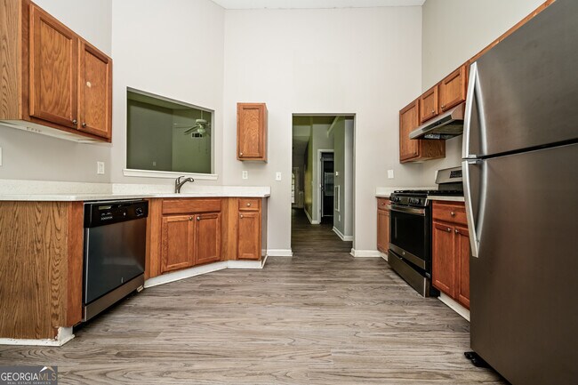 Building Photo - 987 Brisley Cir