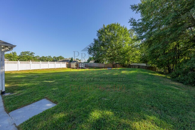 Building Photo - 393 Lee Rd 554