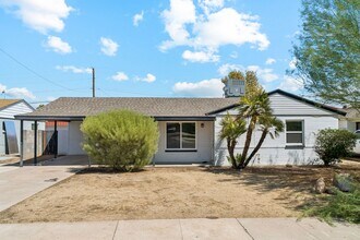 Building Photo - 4737 N 13th Ave