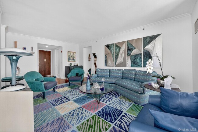 Building Photo - 10 City Pl