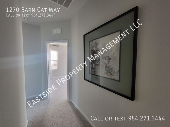 Building Photo - 1270 Barn Cat Way