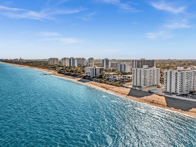 Building Photo - 4505 S Ocean Blvd