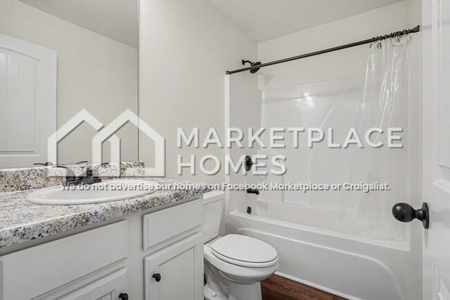 Building Photo - 6027 Oak Bend Ct