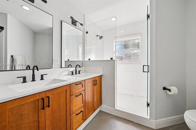 Building Photo - 1356 NW 192nd Ave