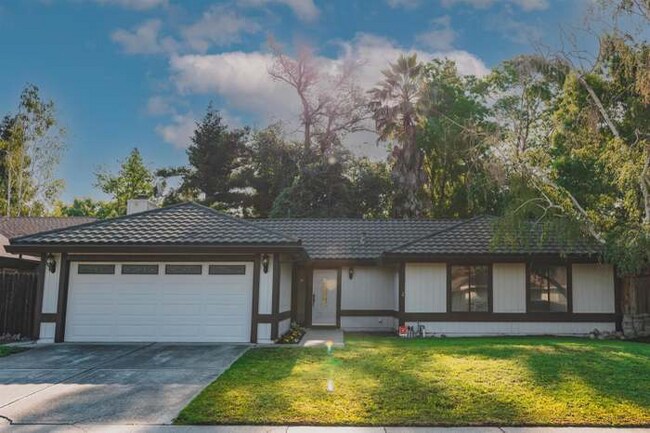 Primary Photo - 7379 Durfee Way